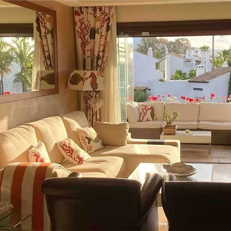 Duplex Vistas Al Mar, Piscina, Jacuzzi Y Playa. * Estepona